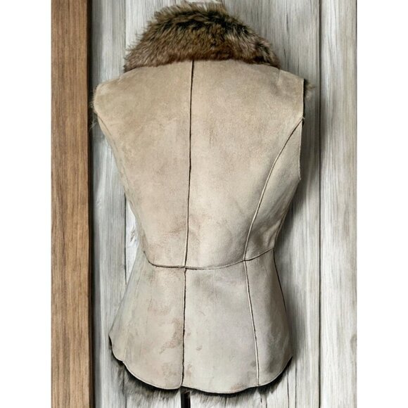 Womens Reversible Faux Fur Collar Vest By Fever Size Medium Beige Brown Tailored - Picture 7 of 9